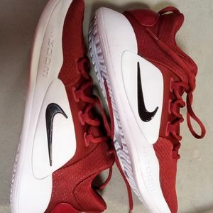 Nike zoom womens size 7.5 men's size 6.5